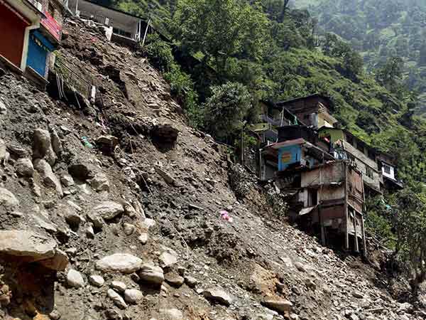 10-dead-after-landslide-in-teoni-area-of-chakrata-uttarakhand-niharonline