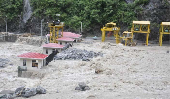 JK_BSF_troops_stranded_in_flood_niharonline
