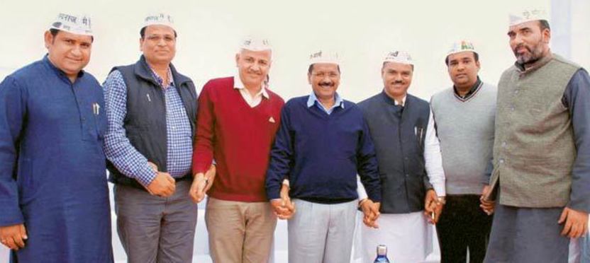 Kejriwal_Cabinet_most_Honest_in_Country_niharonline.jpg