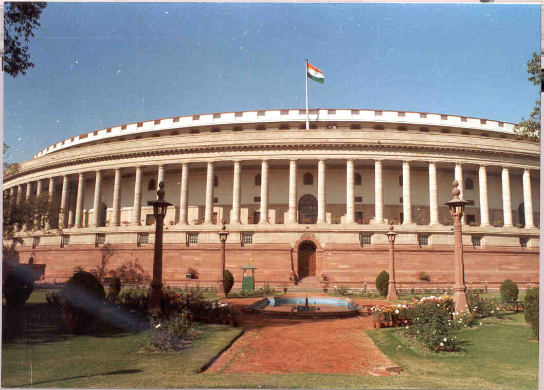 Parlilmnt_house_niharonline