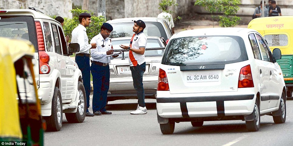 be-the-strengths-of-delhi-traffic-police-niharonline
