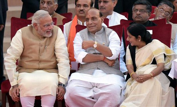 centre-ready-to-raise-salaries-of-pm-ministers-and-mps-niharonline