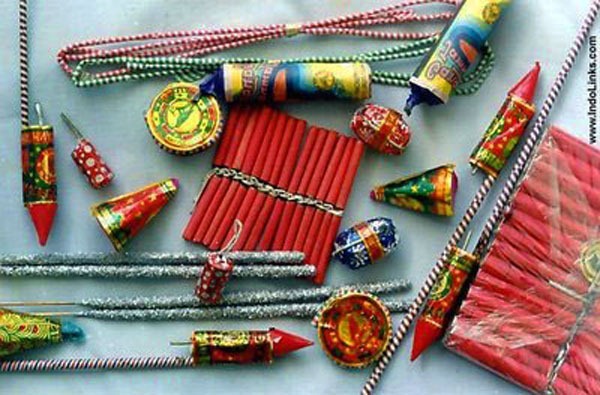 crackers-no-ban-on-diwali-niharonline