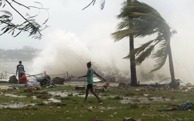 cyclone-roanu-hit-andhra-pradesh-alert-in-odisha-niharonline