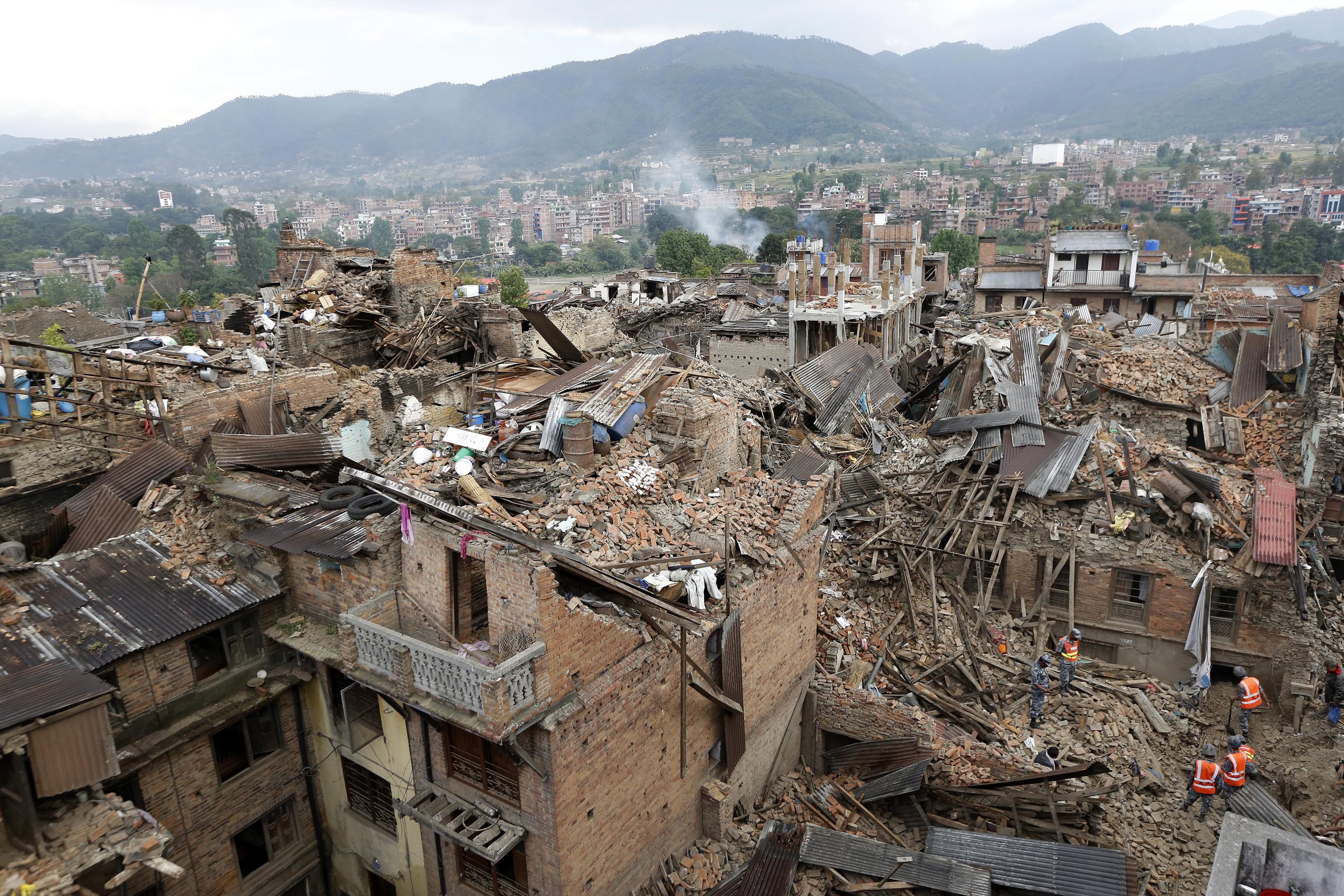 earthquack again attacks in nepal