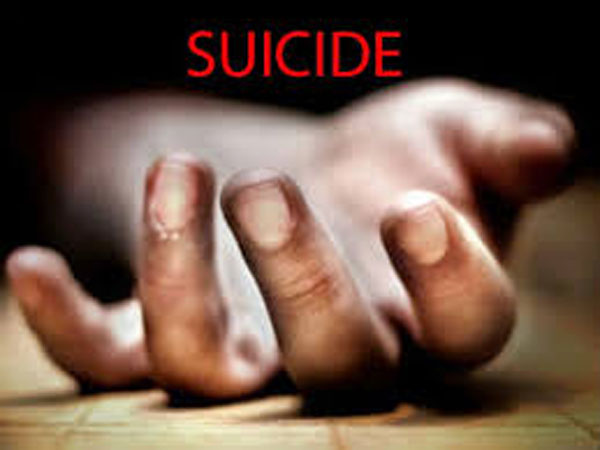 father-commit-suicide-in-delhi-niharonline