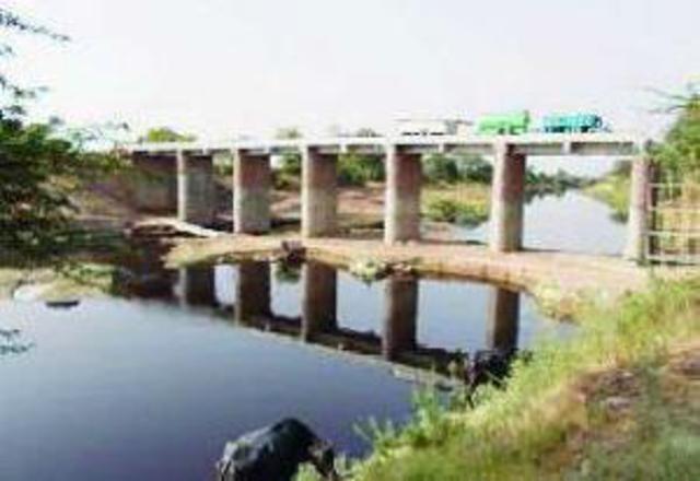 hariyana_villagers_build_bridge_niharonline