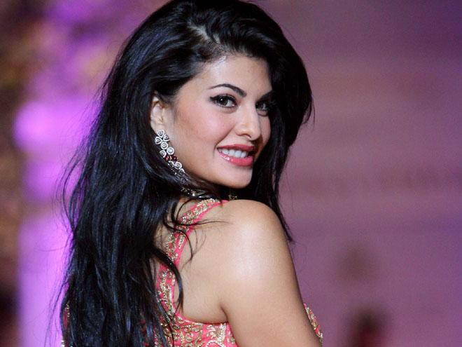jacqueline_fernandez_refuse_to_do_punjabi_song_niharonline