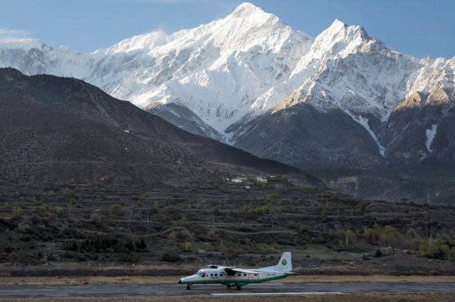 passenger-plane-crash-over-himalayas-in-nepal-today-niharonline