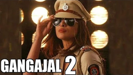 priyanka_chopra_in_film_gangaajal_2_as_police_inspector_niharonline.jpg